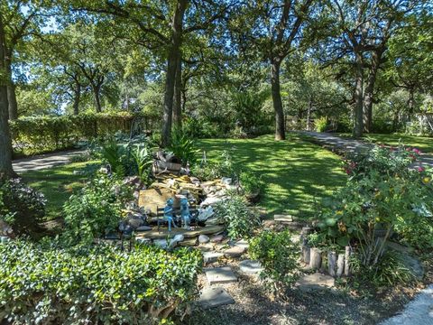 A home in Azle