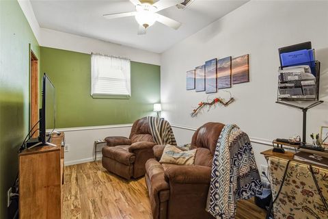 Tiny photo for 2105 Franklin Avenue Ave, Ruston, LA 71270 (MLS # 21198518)