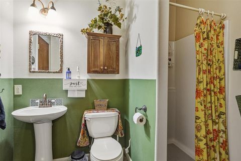 Tiny photo for 2105 Franklin Avenue Ave, Ruston, LA 71270 (MLS # 21198518)