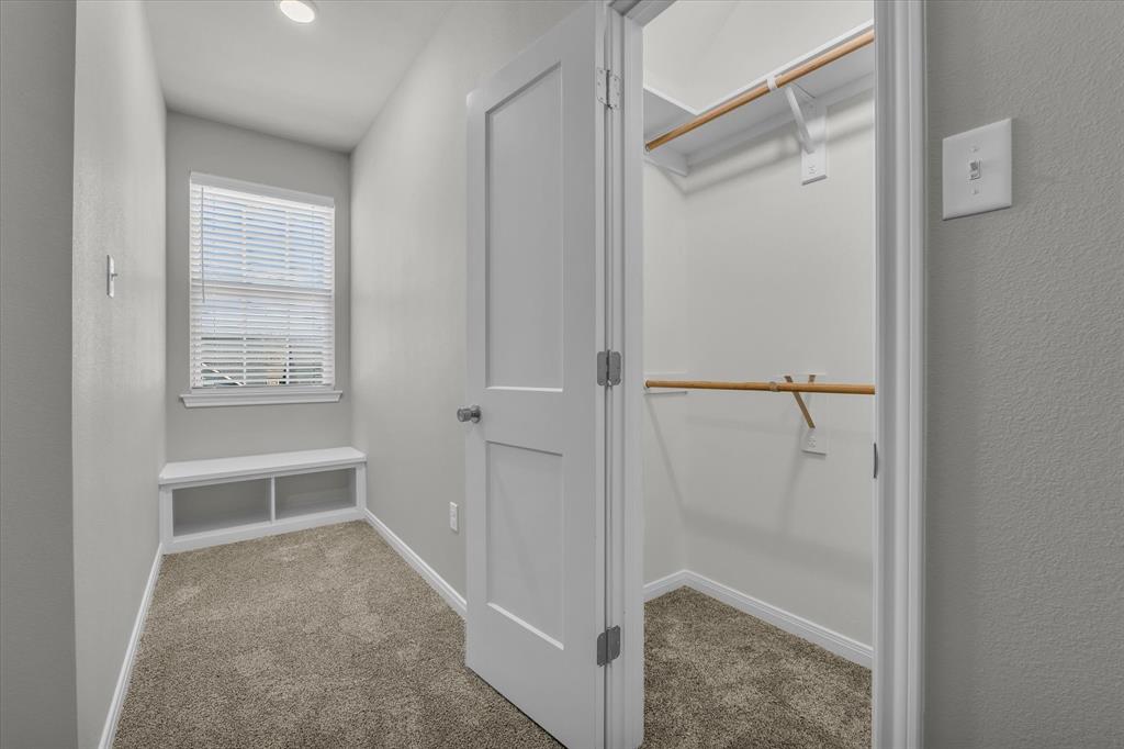 WINDSOR PARK PLACE PH 1 - Residential