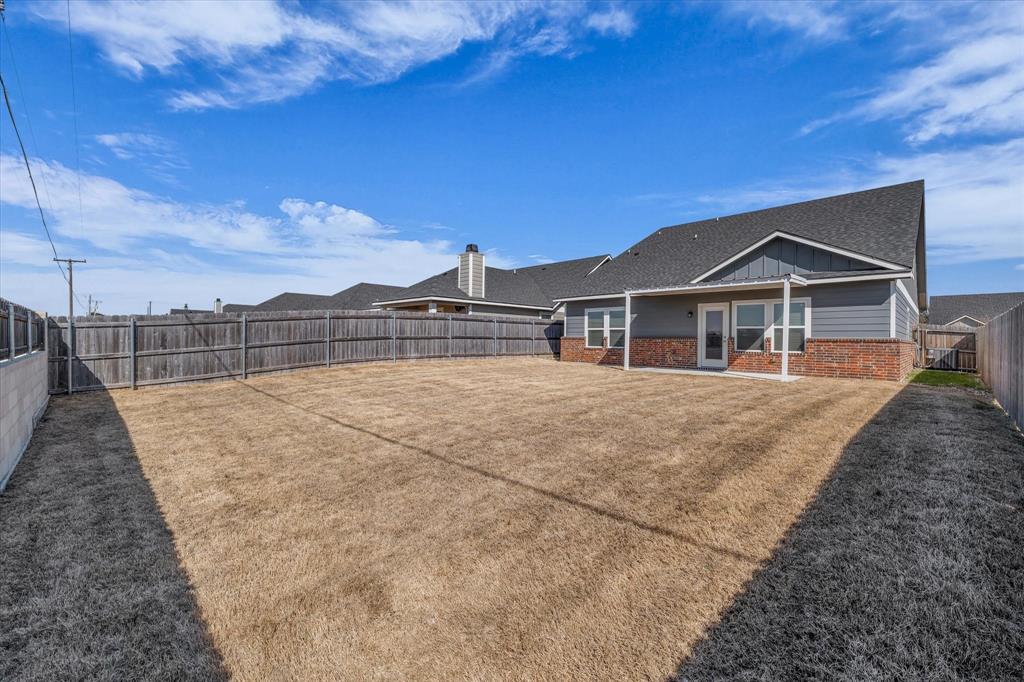 WINDSOR PARK PLACE PH 1 - Residential