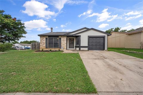 831 Netherland Drive Arlington TX 76017