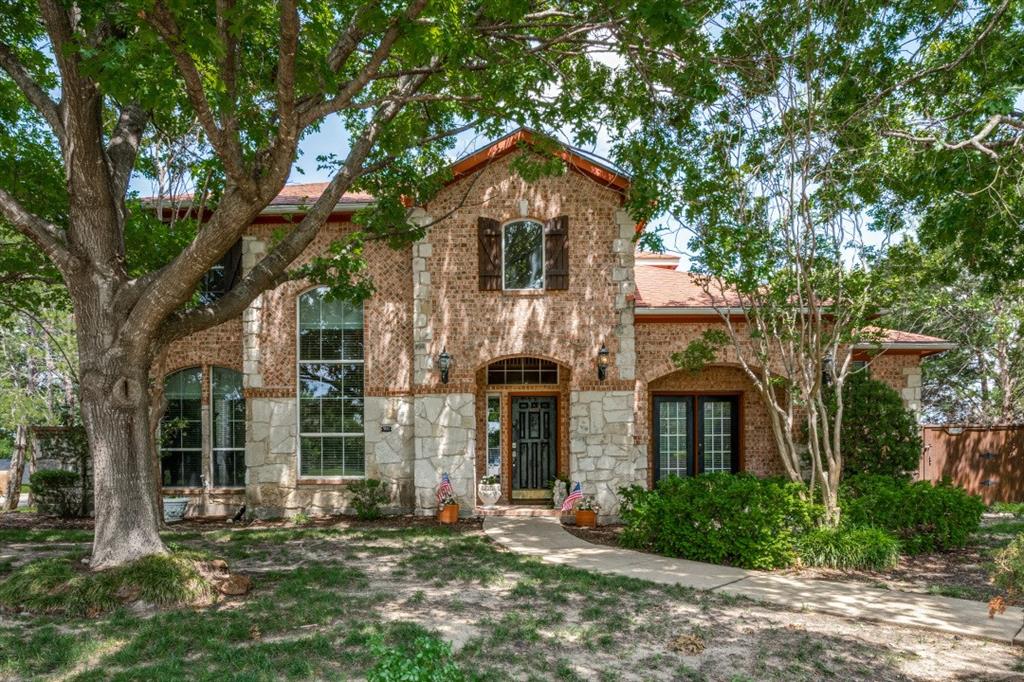 901 Hampstead Drive