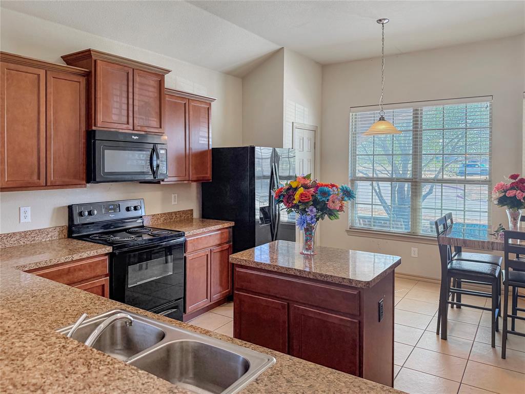 1805 Overlook Drive