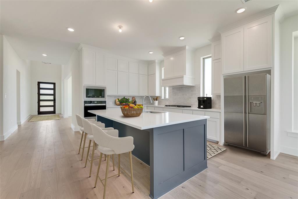 3132 Tobias Lane