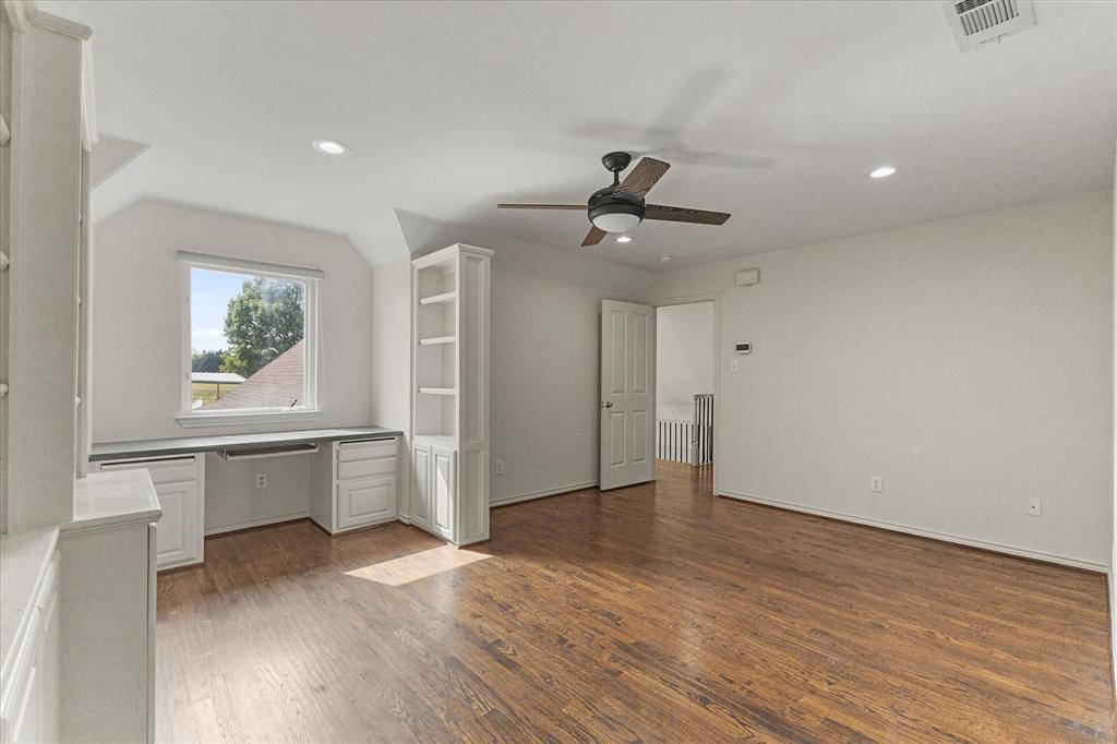 L B Smirl #2 - Residential