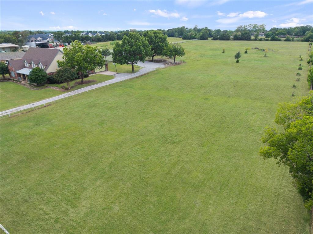 1305 Laurence Drive