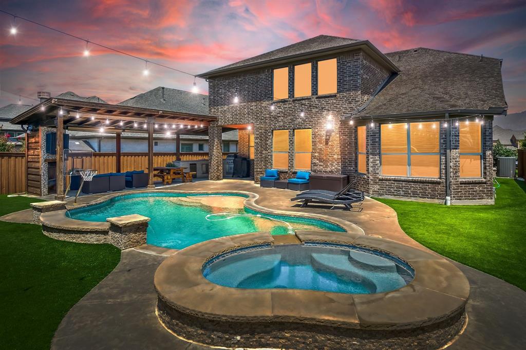 1618 Mariners Hope Way