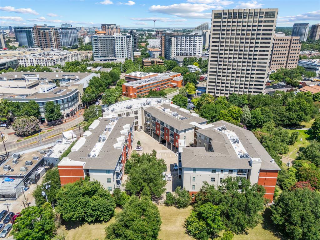 Mercer Square Condo - Residential