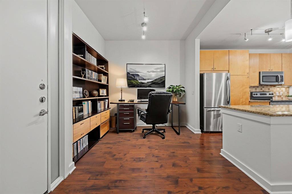 Mercer Square Condo - Residential