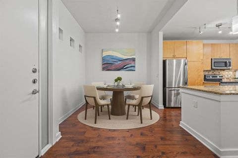 2950 Mckinney Avenue 212 Dallas TX 75204