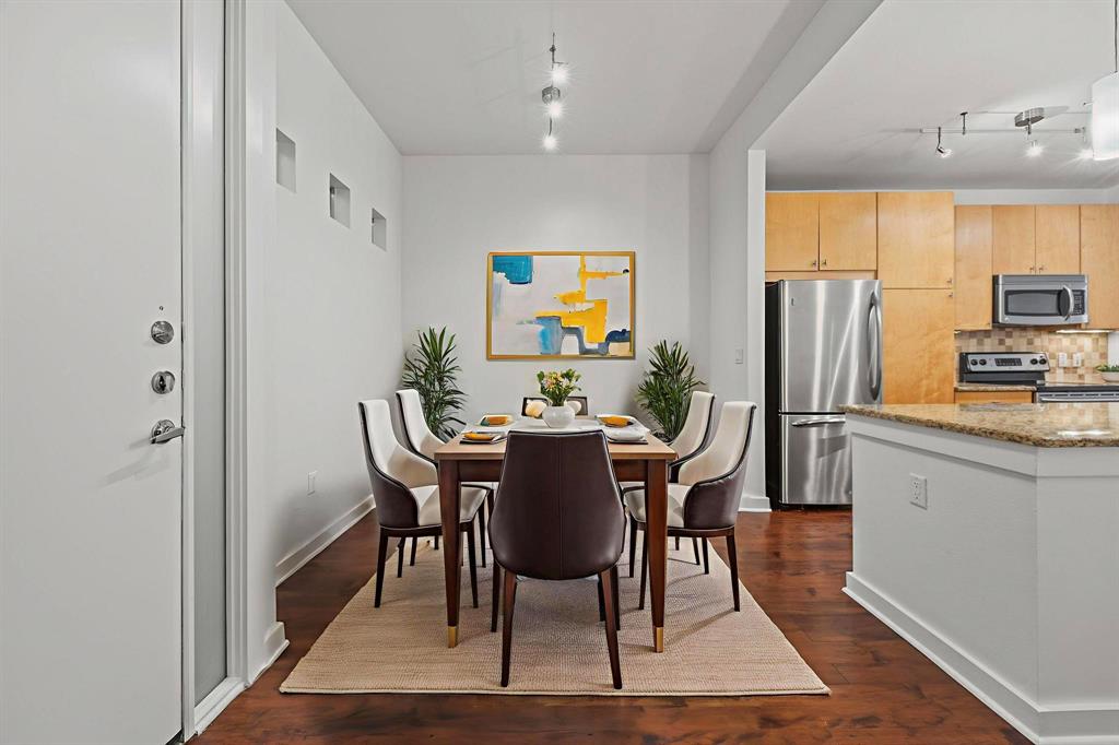 Mercer Square Condo - Residential