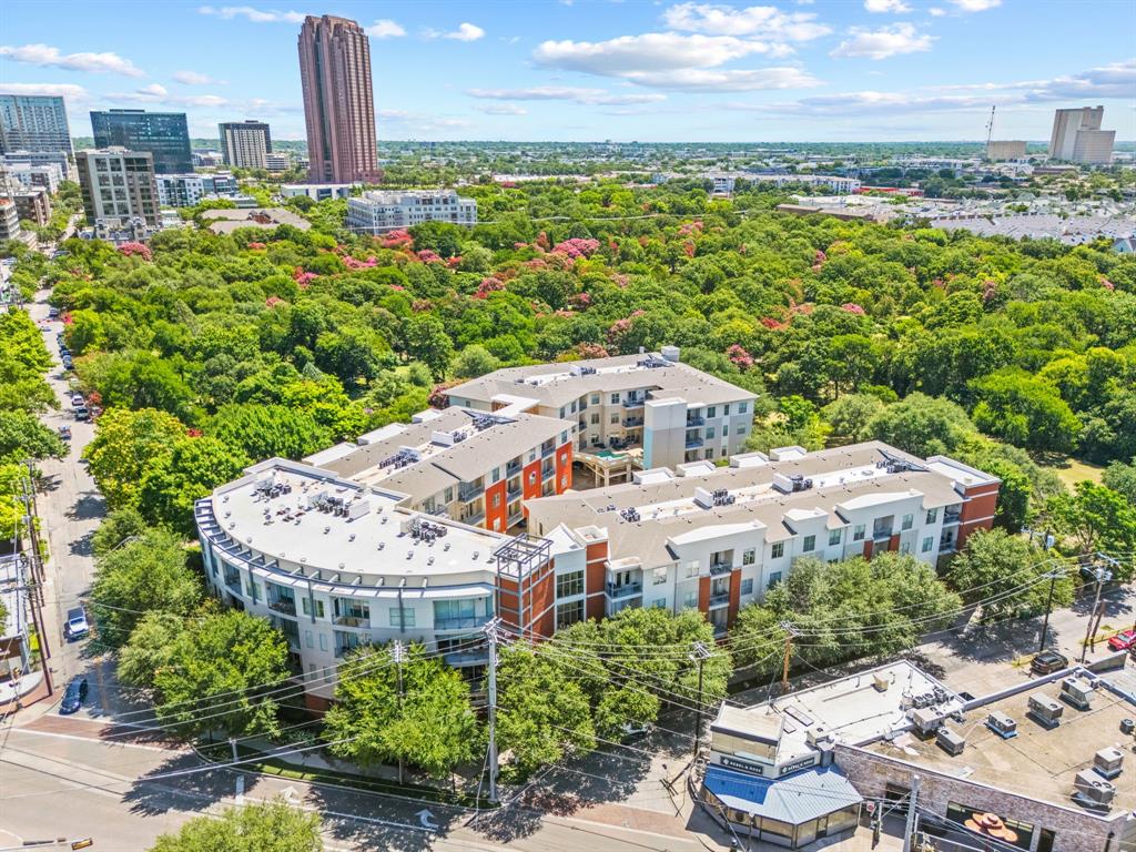 Mercer Square Condo - Residential