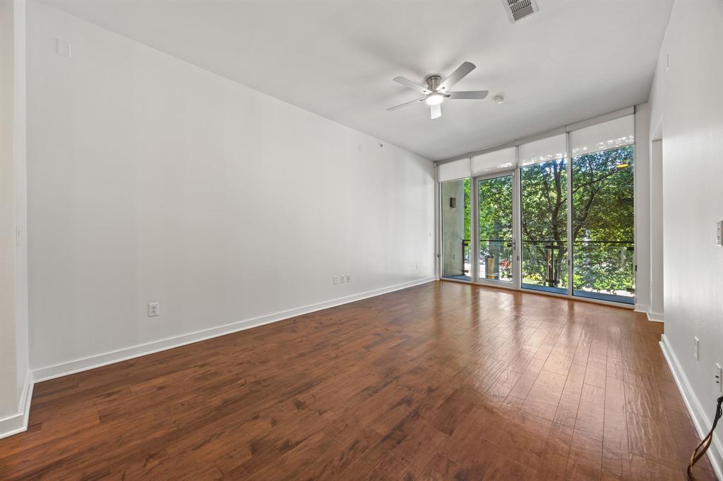 Mercer Square Condo - Residential