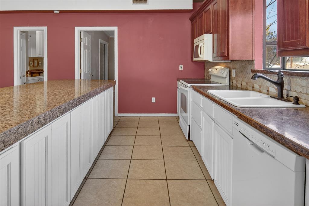 Runaway Bay - Residential