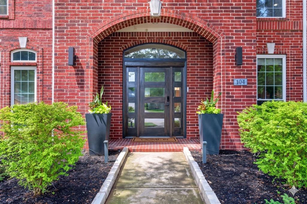 104 Bob O Link Court