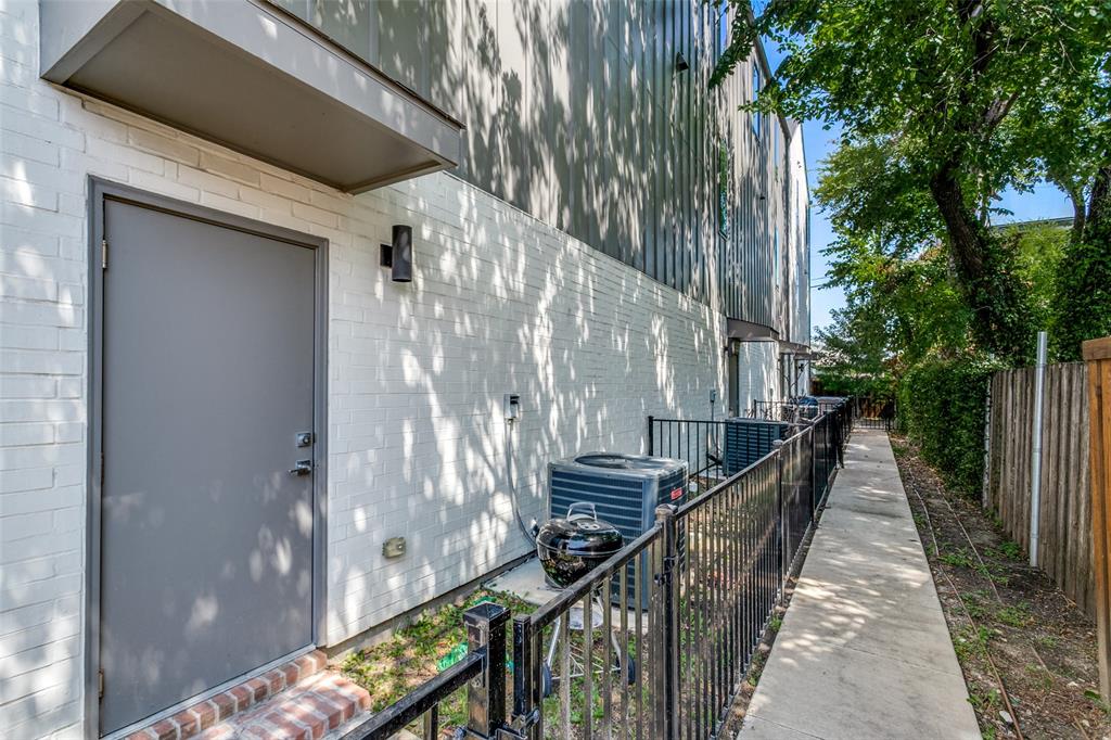 Alta Vista - Residential Lease