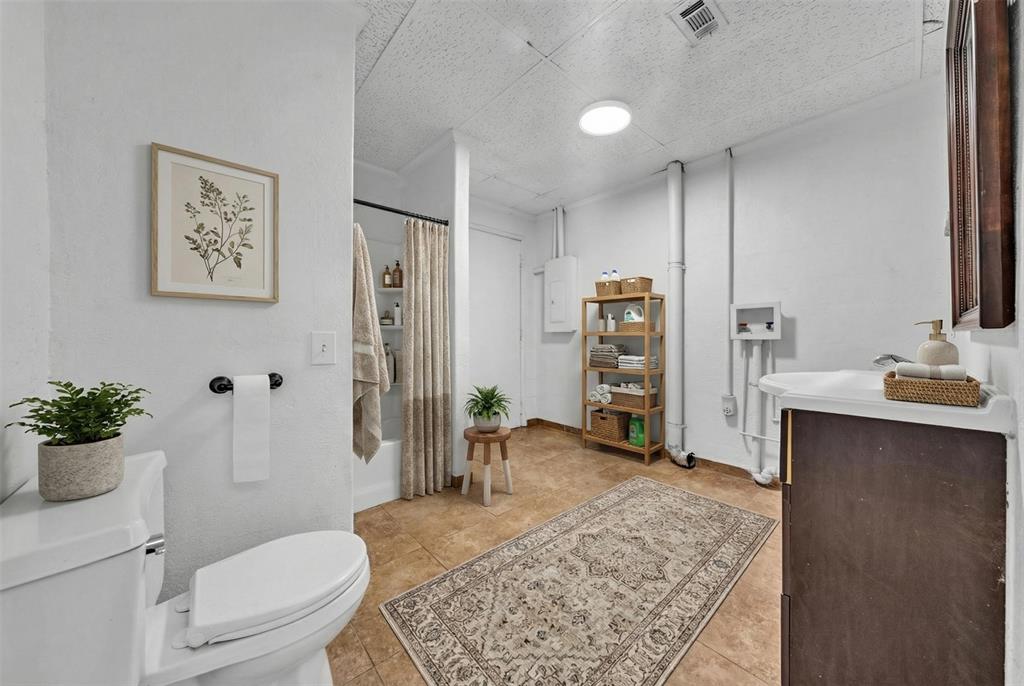 Orrin Winters Surv Abs #875 - Residential Lease