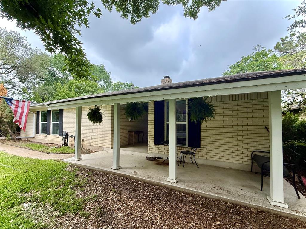 1206 Mildred Lane
