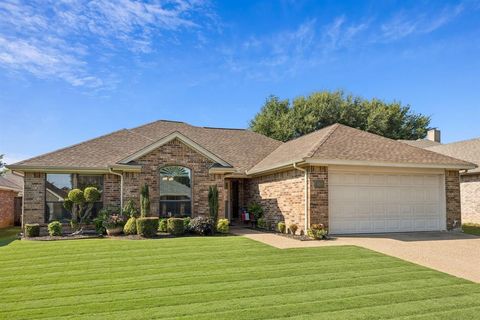 4310 Fox Court Arlington TX 76001