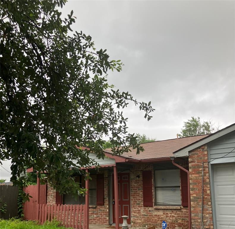 Dallas, Texas 75227, United States, 3 Bedrooms Bedrooms, ,2 BathroomsBathrooms,Residential,Active,167429