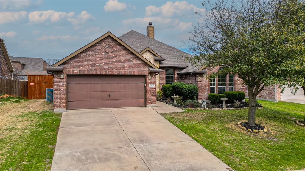 1605 Salado Trail