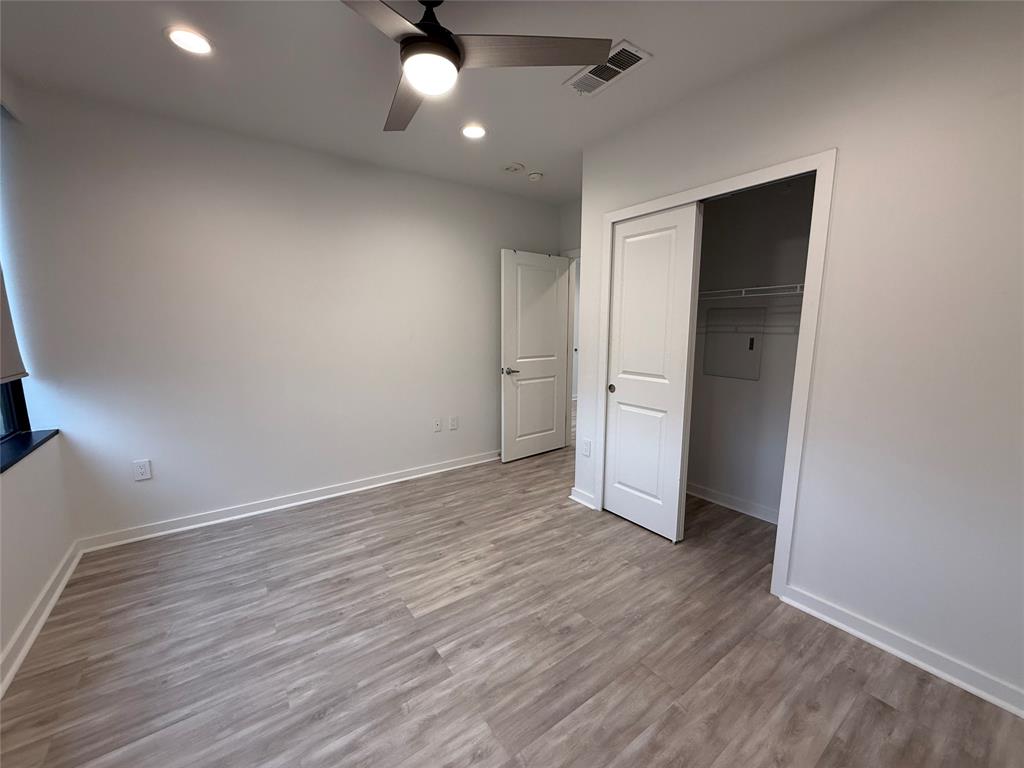 Metropolitan 1200 Main St Condo - Residential