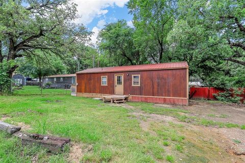 A home in Alvarado