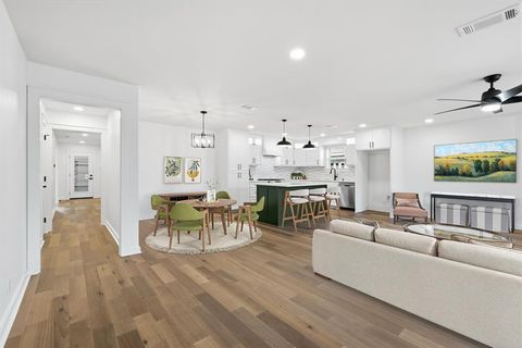 8454 Swift Avenue Dallas TX 75228