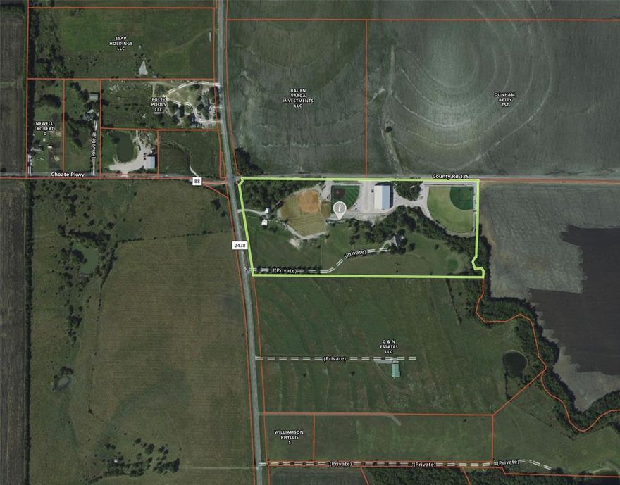 PRIME MIXED USE DEVELOPMENT OPPORTUNITY Multi-Use, Grocery, Retail, Restaurant, Office, and Restaurant SEC of Custer Road & Choate Parkway, Mckinney, Texas 75071. One of a kind Hard Corner property in supreme location 626 ft.frontage on Custer and 1,840 ft.on CR 125, both planned 6 lane roads.  This is  Ideal for commercial development or developing into a subdivision . 2 homes  with existing on the property.  2nd home of 1,034 sf includes 1 BR, 1 bath, SEE ATTACHED brochure in media section