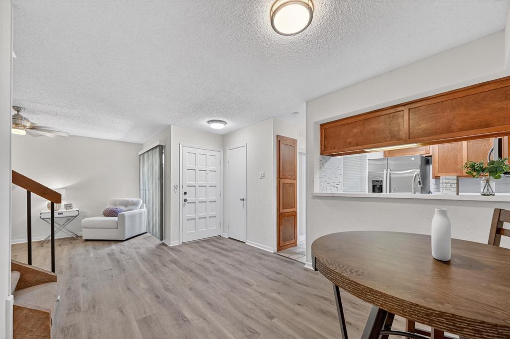 Preston Oaks Crossing Condos 01 & 02 - Residential