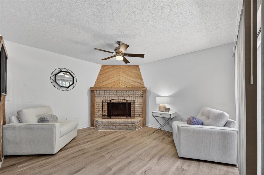 Preston Oaks Crossing Condos 01 & 02 - Residential