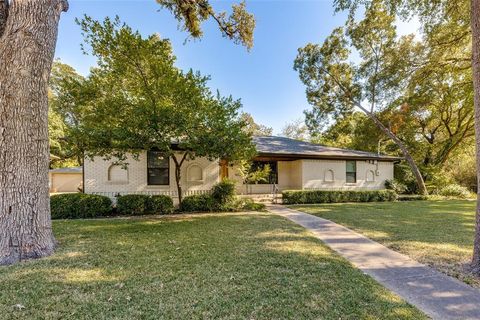 8022 Claremont Drive Dallas TX 75228