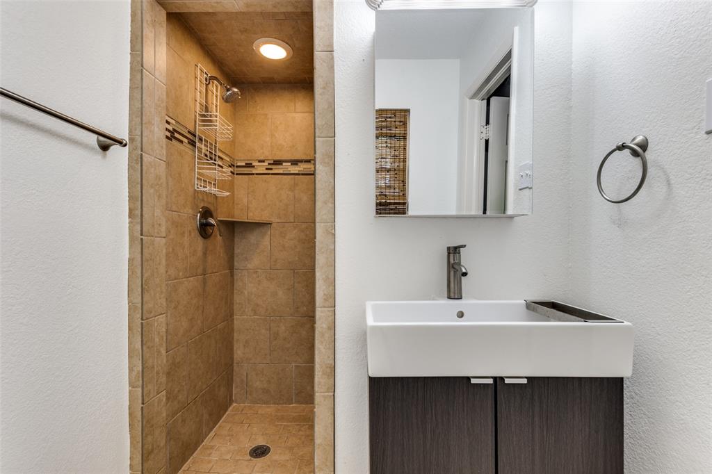 Claremont 01 Inst - Residential