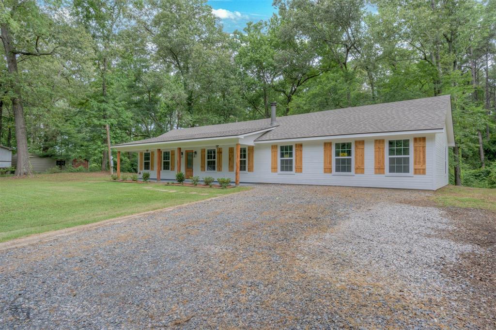 2130 Twin Lake Drive