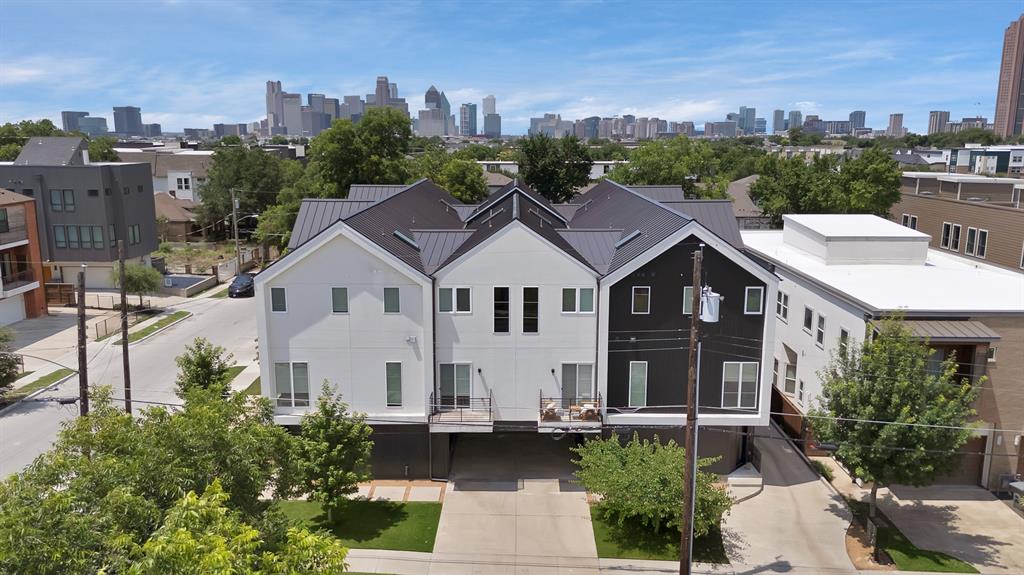 2001 N Prairie Avenue 106