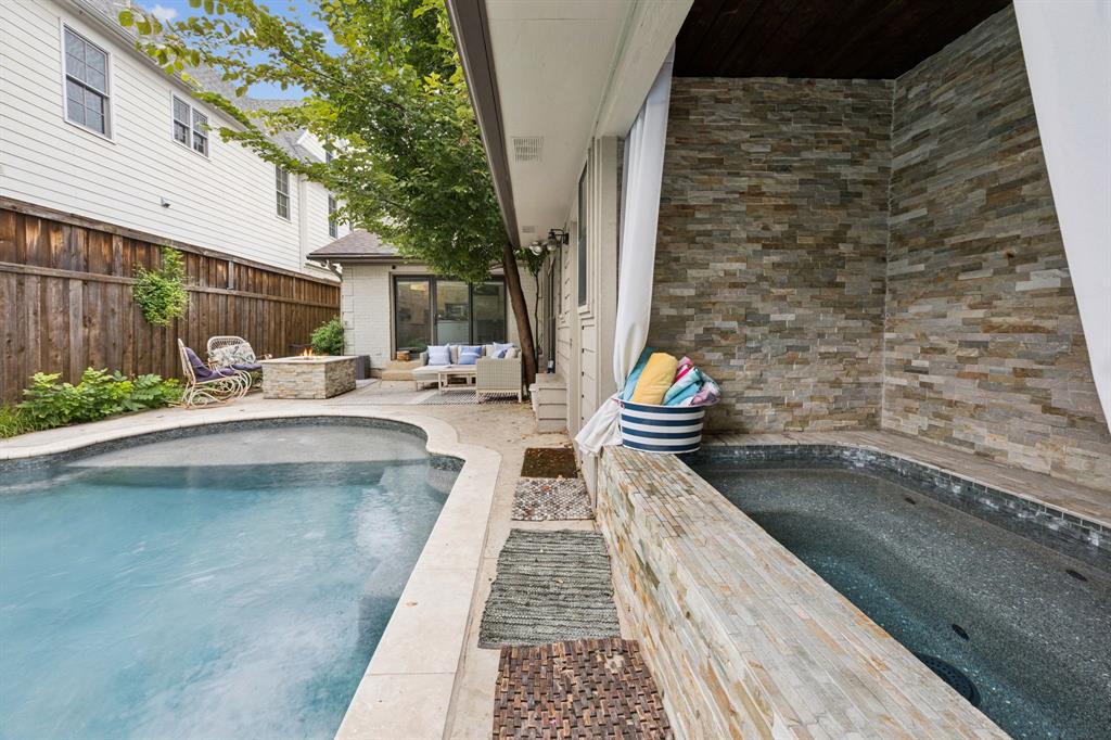 Caruth Hills 06 - Residential