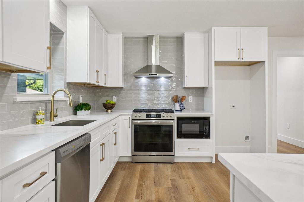 Lake Gardens Rev - Residential