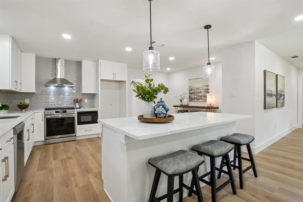 Lake Gardens Rev - Residential