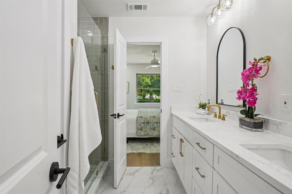 Lake Gardens Rev - Residential