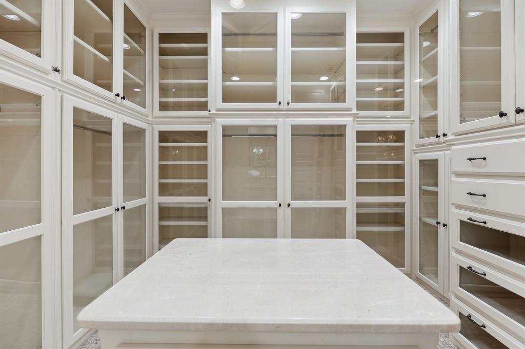 Woodland Hills - Residential