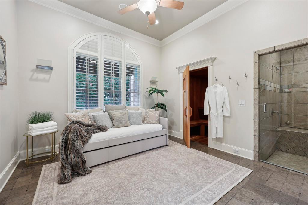 Woodland Hills - Residential