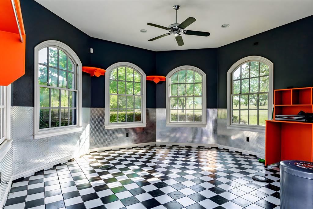 Woodland Hills - Residential