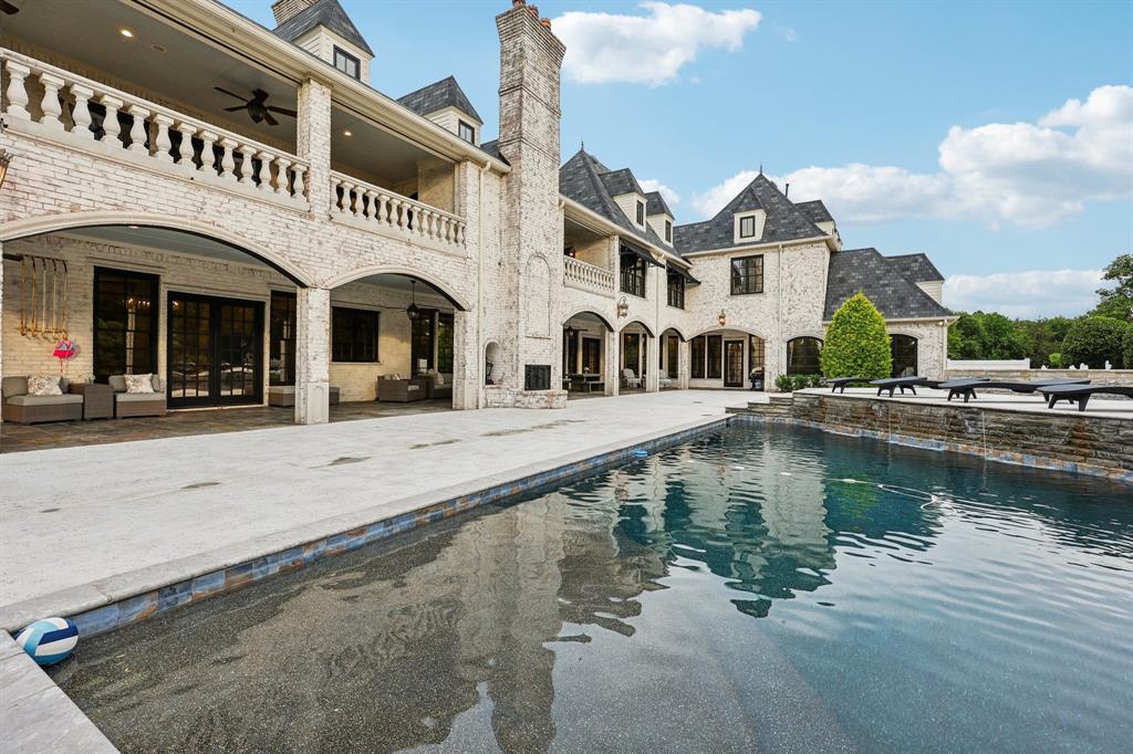 Woodland Hills - Residential