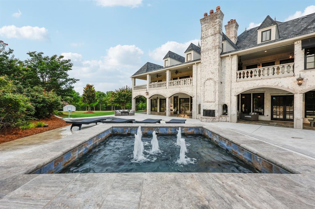 Woodland Hills - Residential