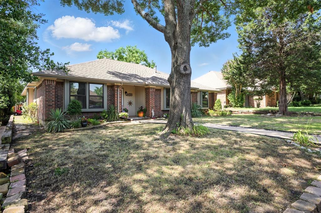 9128 Sweetwater Drive