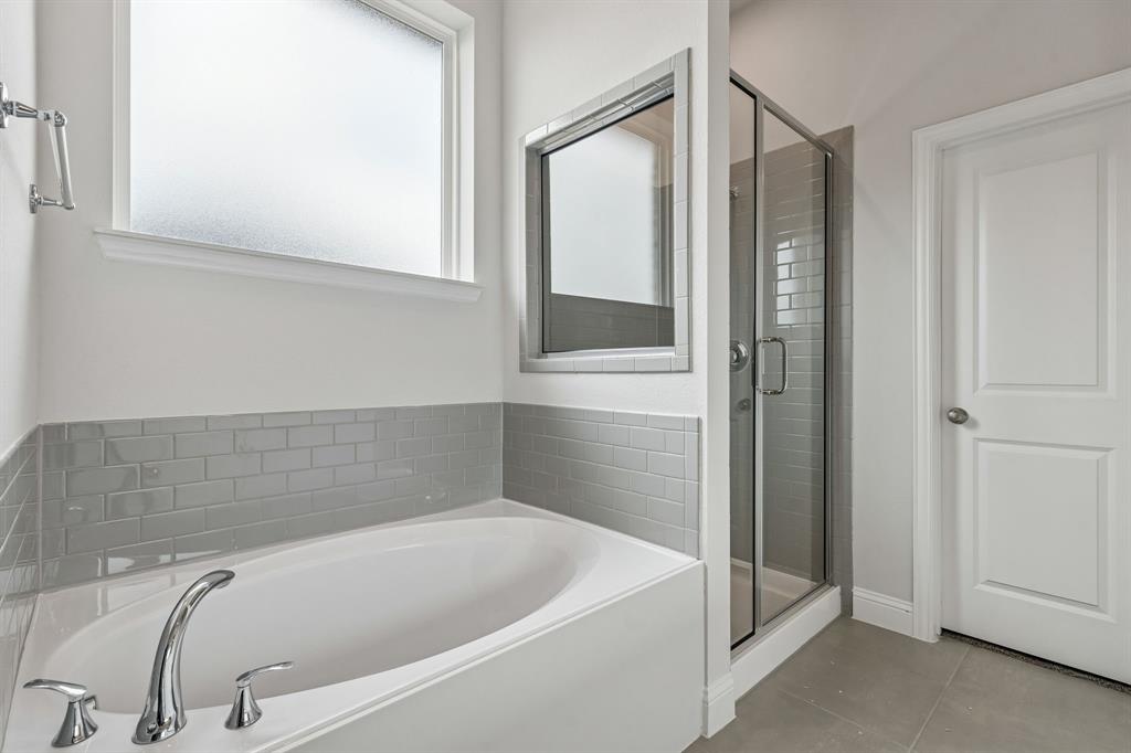 Venetian - Residential