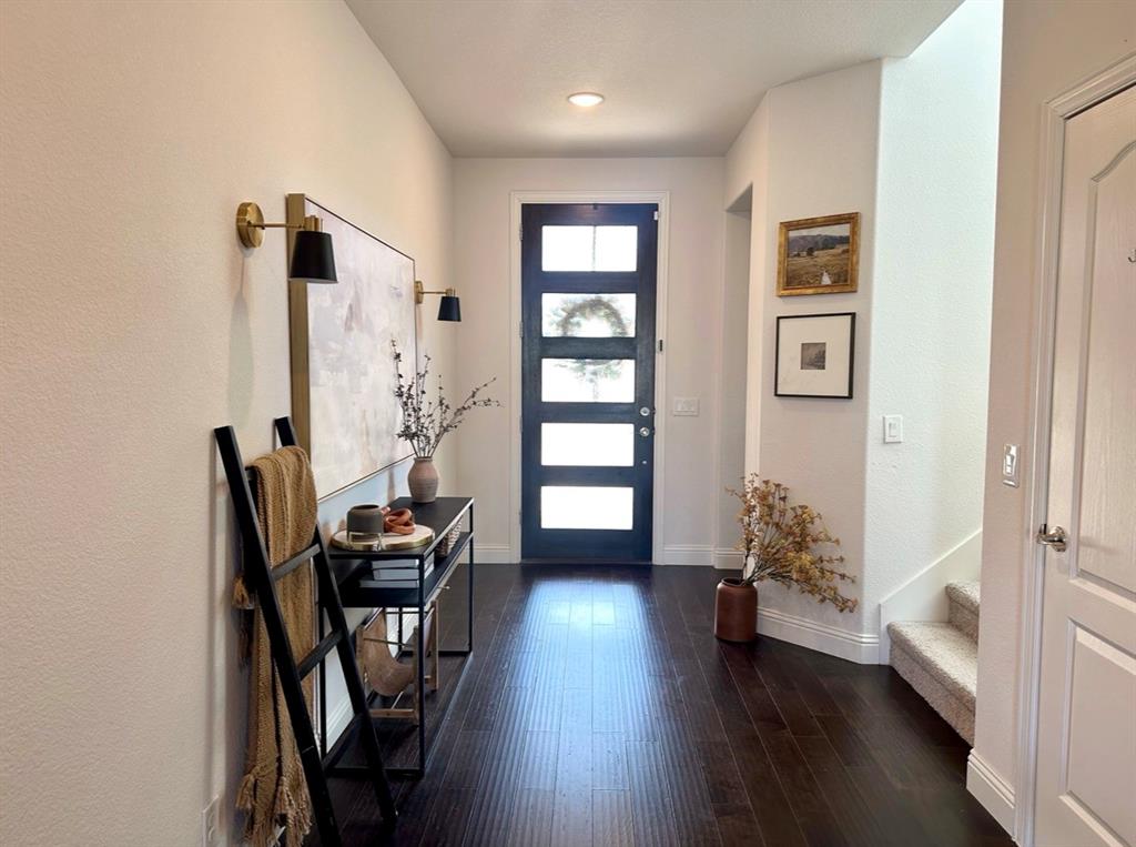 7313 Bird Cherry Lane