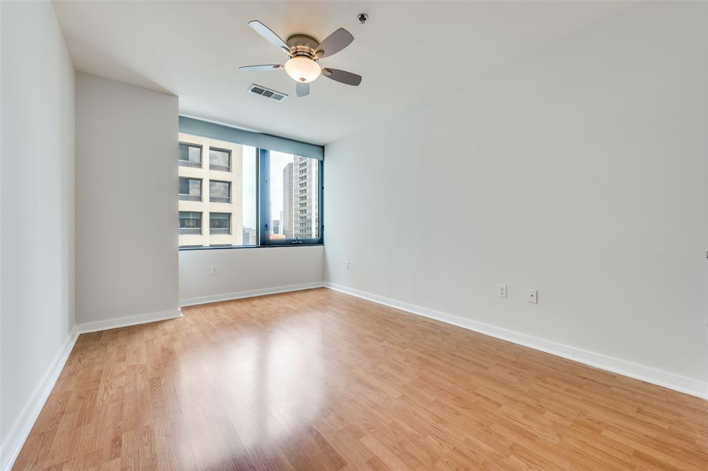 Metropolitan 1200 Main St Condo - Residential