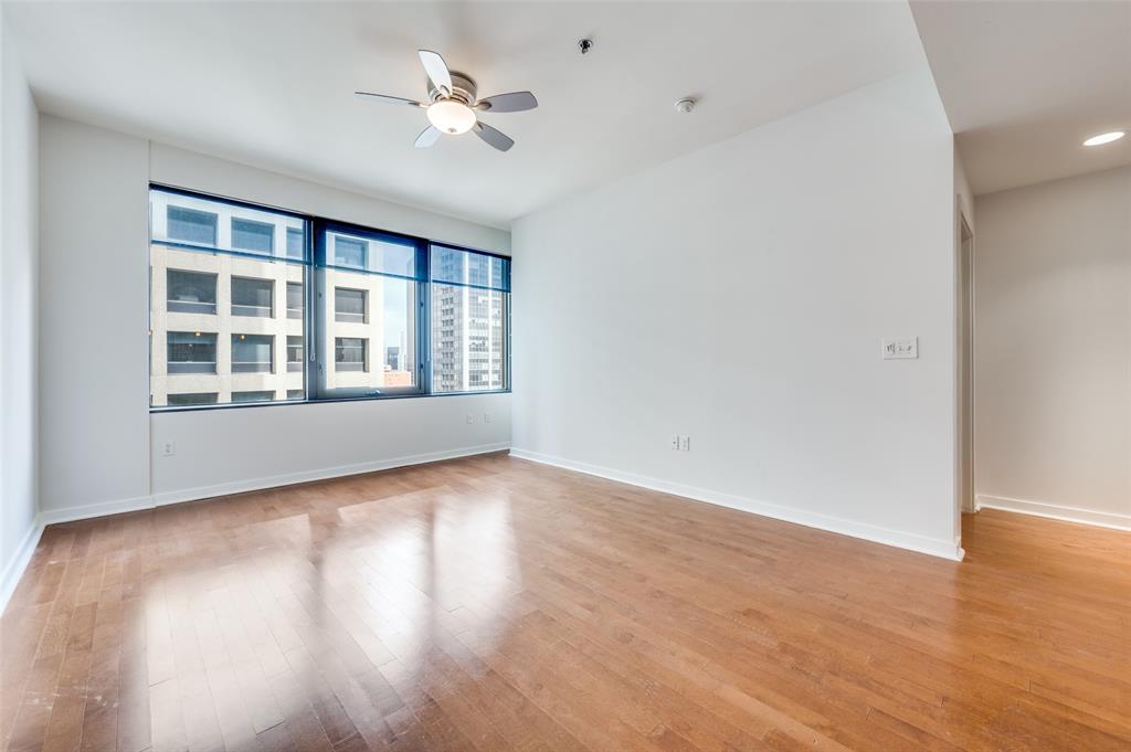 Metropolitan 1200 Main St Condo - Residential